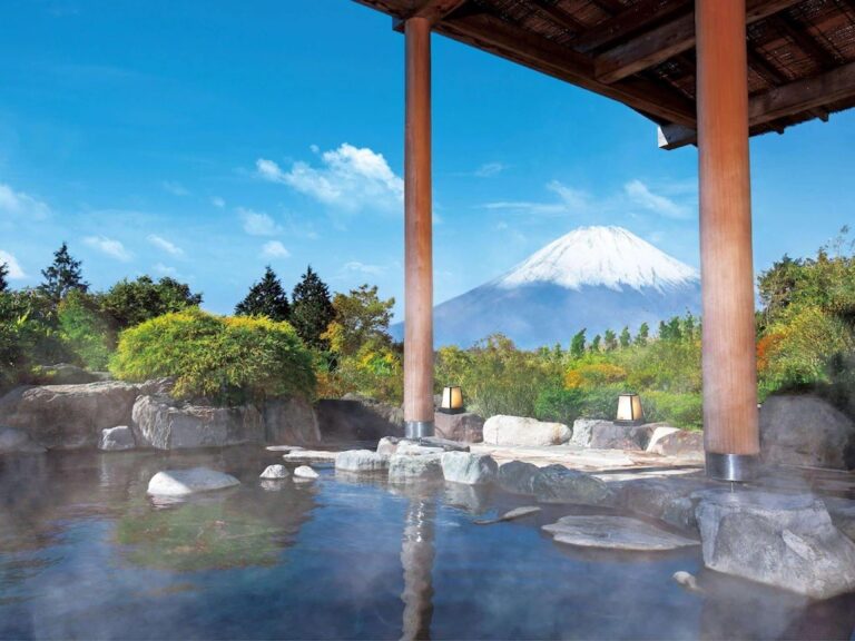 Thermal Hot Springs Complete Guide to Natural Wellness and Relaxation